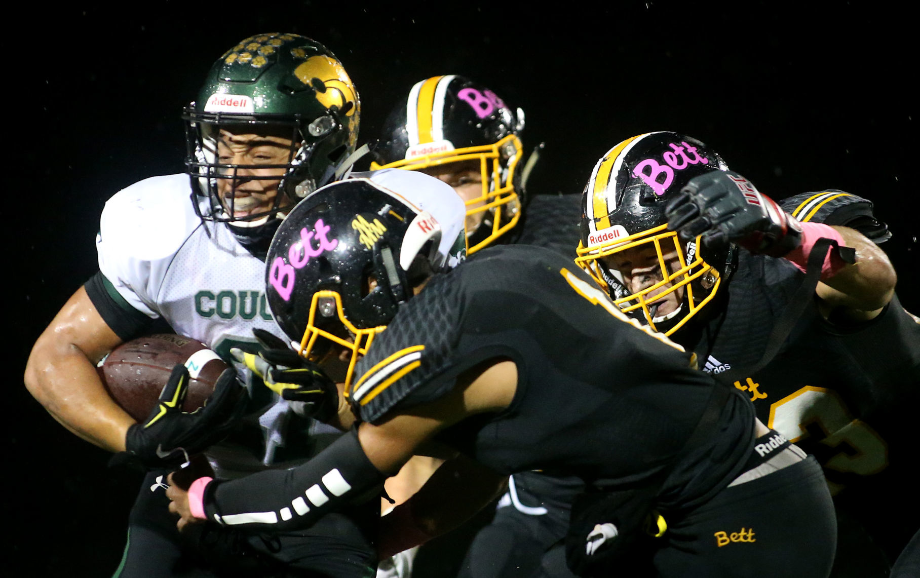 100518-Bettendorf-FB-013